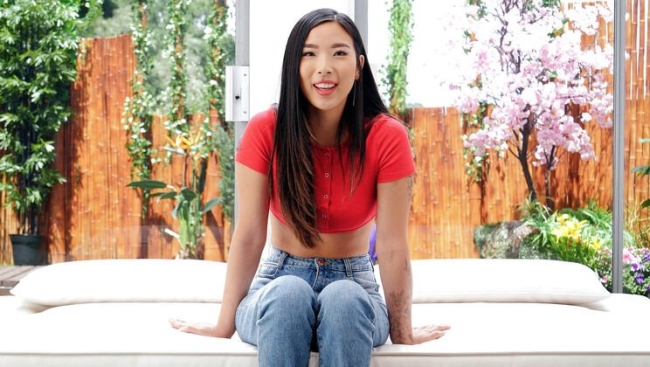 Elle lee