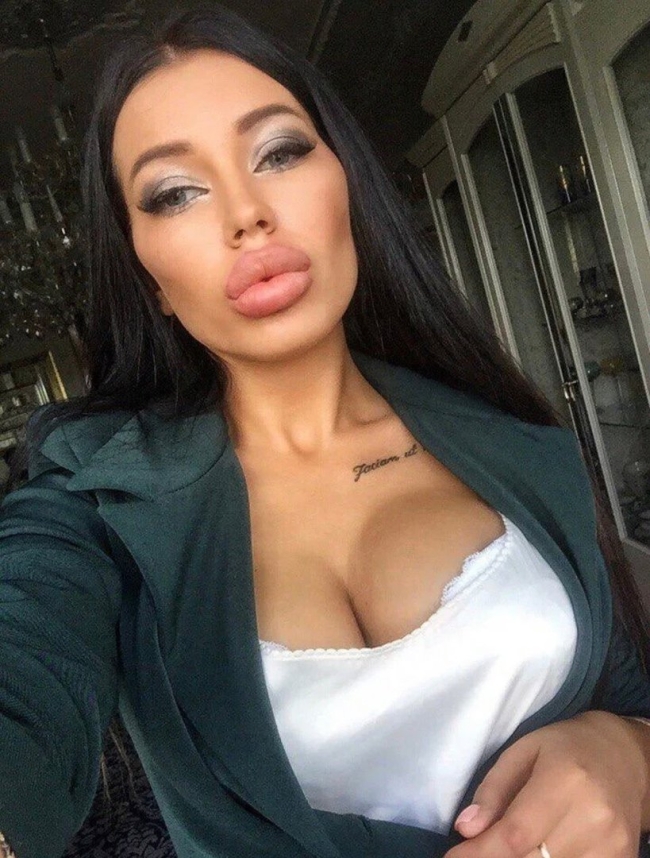 Девушки с накаченными губами красивые