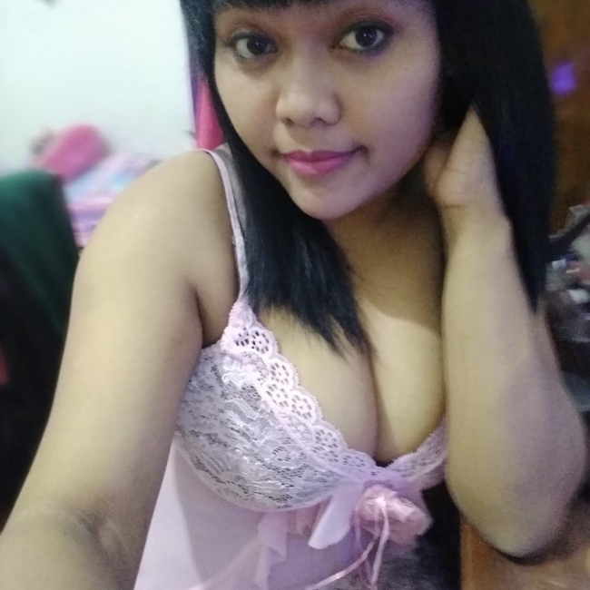 Janda montok toket