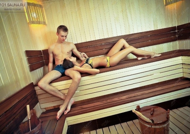 Мальчики в бане
